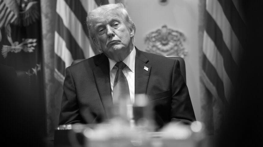 Трамп заявив, що Україна і Росія погодились не бити по енергооб’єктах