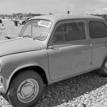 kness-auto-8b287228308215448d Ідеально збережений горбатий ЗАЗ-965 продається в США на аукціоні Copart за 5 тисяч доларів