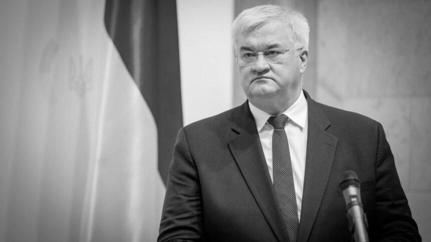 Сибіга закликав позбавити Росію права голосу в ЮНЕСКО через удар по НАН