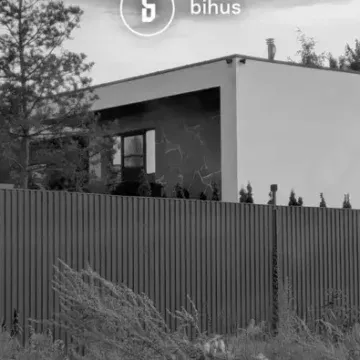 Bihus.Info показали будинок в Козині, яким може таємно користуватися Кравченко