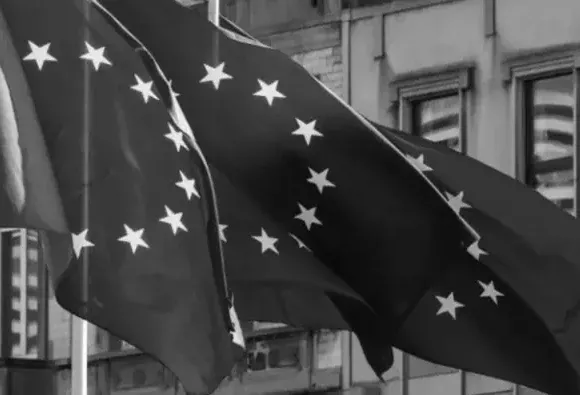 Євросоюз погодився зняти санкції з російських олігархів Усманова та Фрідмана