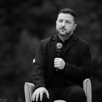 Понад 50 угод на мільярд євро: Зеленський про результати саміту "Карпатської вісімки" Понад 50 угод на мільярд євро: Зеленський про результати саміту “Карпатської вісімки”