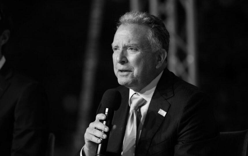 Завершити війну до зими: Віткофф розповів про переговори США, Європи та України
